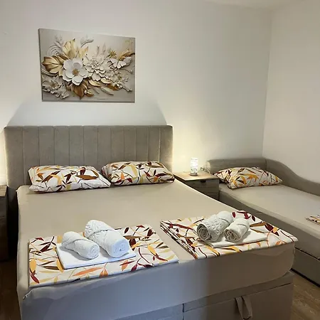 Apartment S&o *